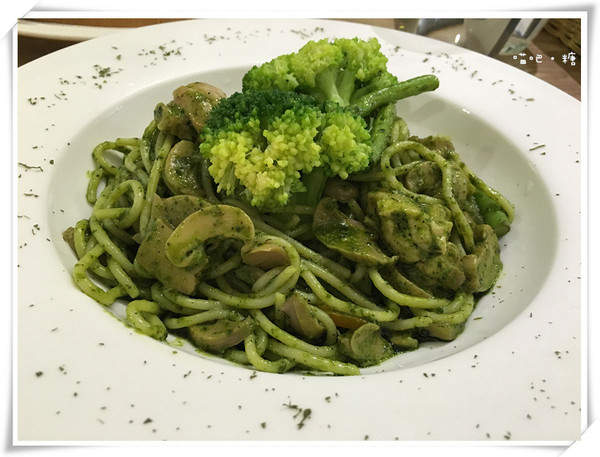 喵吧咖啡廳：【台北松山】喵吧 meow bar