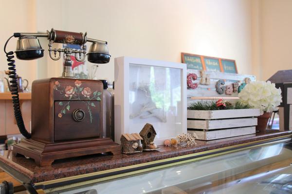 千樺庭園咖啡: 【台中景點】新社千樺花園餐廳。森林裡神秘的玻璃屋/穿梭在花園及樹叢裡的小浪漫/與幸福有約的景觀餐廳