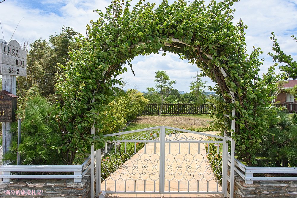 新竹新豐景點》Chez moi 88-2 來我家吧 IG美拍下午茶 華麗夢幻的粉色甜點屋 - 滿分的旅遊札記