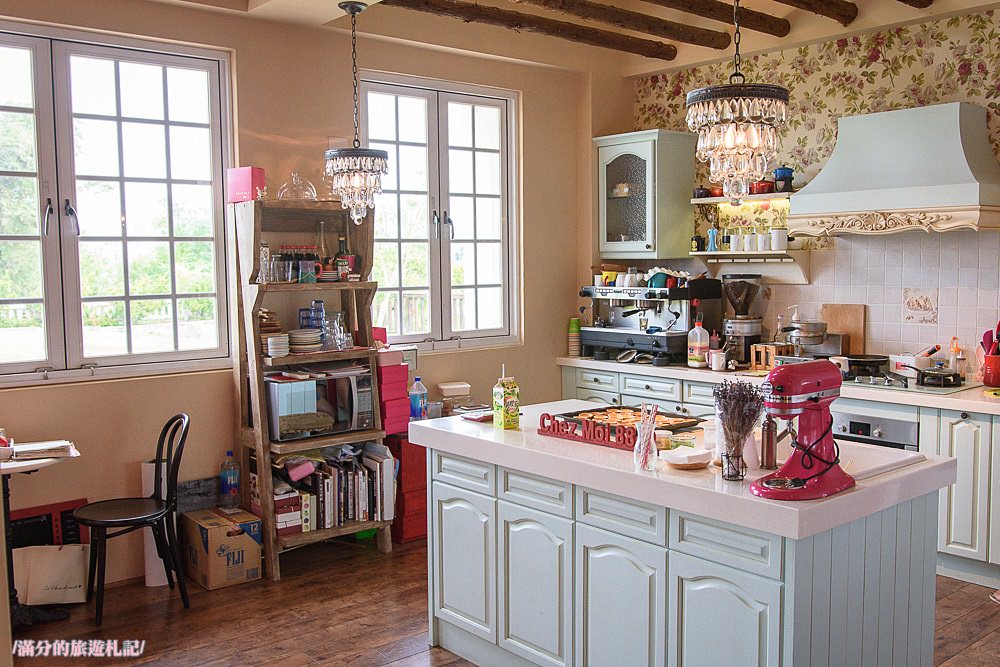 新竹新豐景點》Chez moi 88-2 來我家吧 IG美拍下午茶 華麗夢幻的粉色甜點屋 - 滿分的旅遊札記