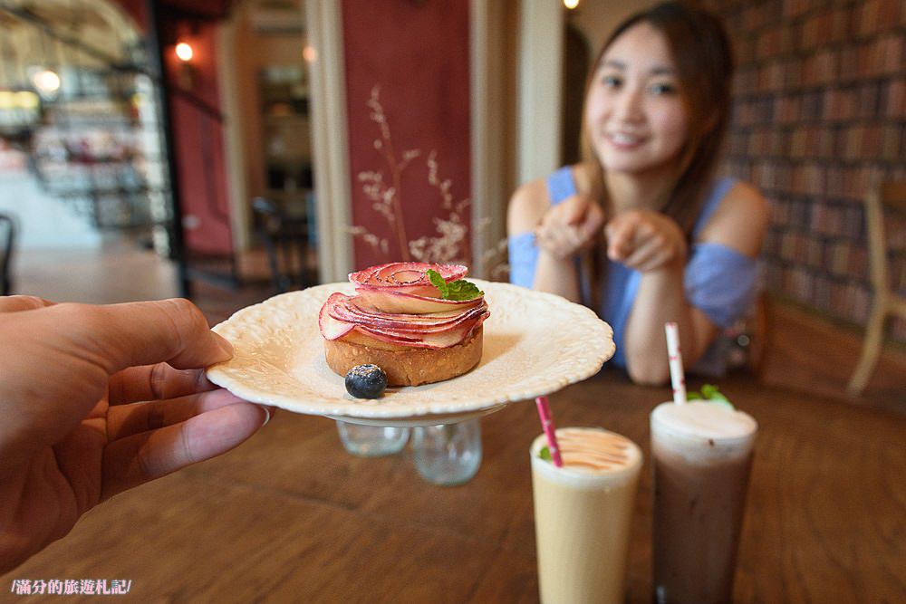 新竹新豐景點》Chez moi 88-2 來我家吧 IG美拍下午茶 華麗夢幻的粉色甜點屋 - 滿分的旅遊札記