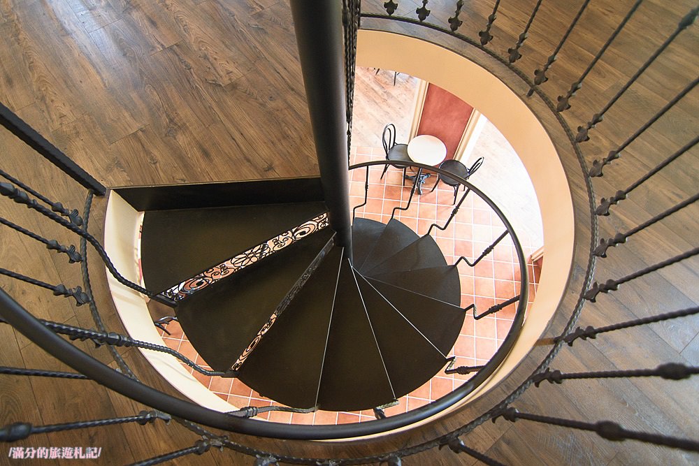 新竹新豐景點》Chez moi 88-2 來我家吧 IG美拍下午茶 華麗夢幻的粉色甜點屋 - 滿分的旅遊札記