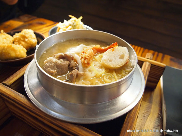 焱鬼鍋燒專門店:【食記】嘉義Yin Gua 焱鬼鍋燒專門店總本店@東區嘉義公園 : 高商旁的日式風鍋燒意麵,選擇多元.用料豐富.口味偏清淡 焱鬼鍋燒專門店:【食記】嘉義Yin Gua 焱鬼鍋燒專門店總本店@東區嘉義公園 : 高商旁的日式風鍋燒意麵,選擇多元.用料豐富.口味偏清淡