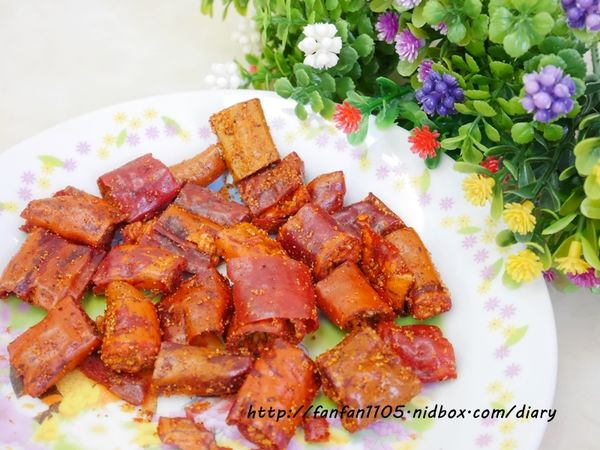 【團購美食】人氣辣椒餅乾 DoGa香酥脆椒、彩虹脆片Rainbow Cookie  (7).JPG