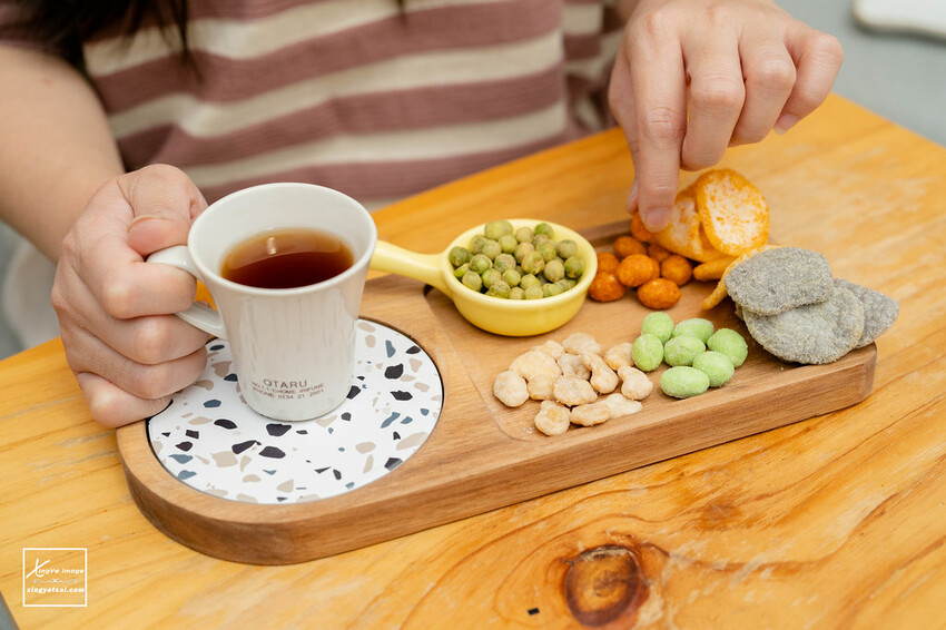 宅配｜ 辣味零食推薦【DoGa香酥脆椒】蝦辣辣 / 墨墨魚 / 嗆辣涮嘴零食，征服你的味蕾！ | 快門下的幸福