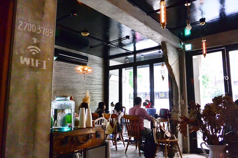 DSC_2772.JPG DSC_2772.JPG