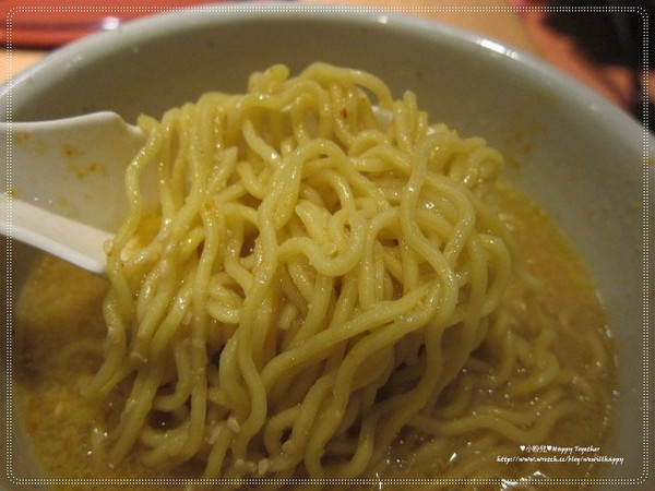 山頭火拉麵(台北復興店):▌食記 ▌這天氣就是要吃拉麵!!山頭火拉麵♥忘不了的好滋味 山頭火拉麵(台北復興店):▌食記 ▌這天氣就是要吃拉麵!!山頭火拉麵♥忘不了的好滋味