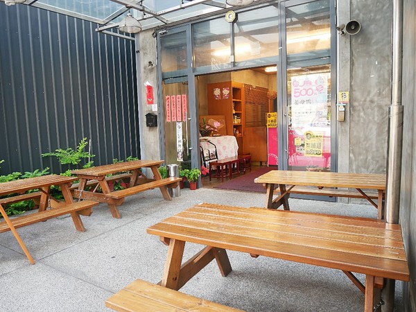 帝王食補薑母鴨(崇德店)：帝王食補(崇德店→松竹店)-台中北屯區養生鍋物  現正優惠的菜脯雞必吃  湯頭甘甜好滋味  夏天也要好好進補