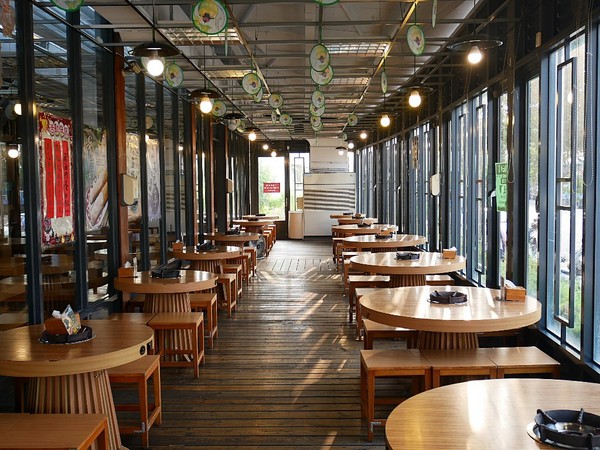 帝王食補薑母鴨(崇德店)：帝王食補(崇德店→松竹店)-台中北屯區養生鍋物  現正優惠的菜脯雞必吃  湯頭甘甜好滋味  夏天也要好好進補