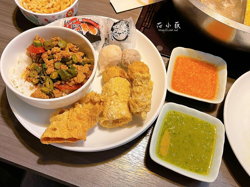 藍象廷泰式火鍋 台中中友店，台中中友百貨469元起泰式火鍋吃到飽，肉品 泰式米粉 打拋肉飯 摩摩喳喳 泰式奶茶 芒果冰沙 - Cyndi loves享食天堂