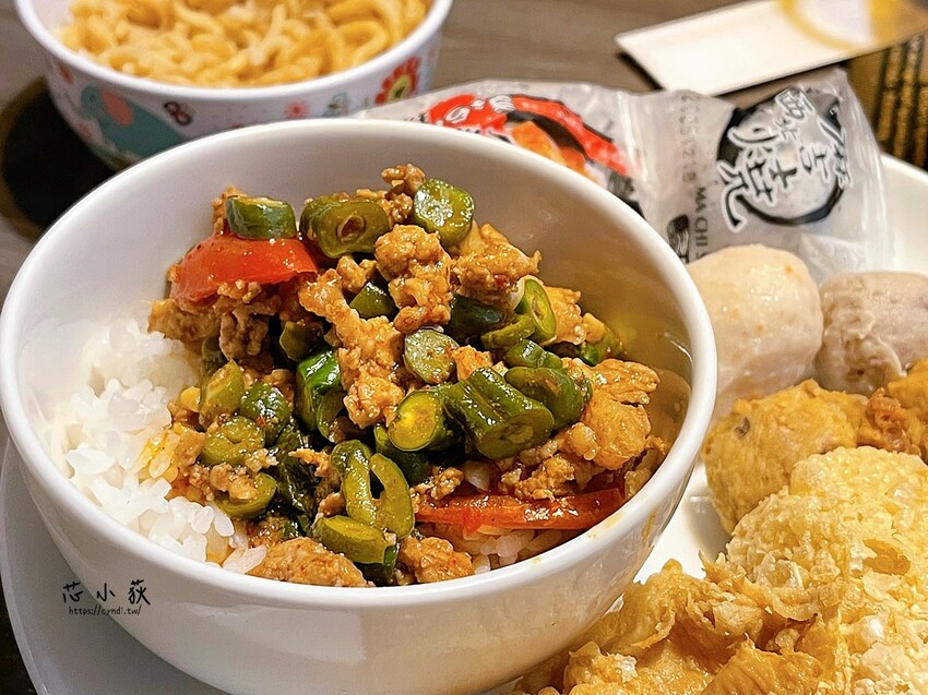 藍象廷泰式火鍋 台中中友店，台中中友百貨469元起泰式火鍋吃到飽，肉品 泰式米粉 打拋肉飯 摩摩喳喳 泰式奶茶 芒果冰沙 - Cyndi loves享食天堂