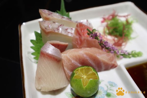 IMG_2225.JPG IMG_2225.JPG