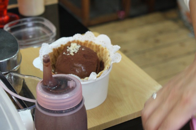 體驗久聞已久的零.義 O-one 液態氮.創意手工冰淇淋