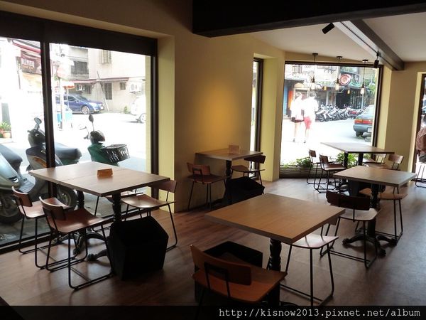 La Bon Cafe:心型三明治加小熊拿鐵--La Bon Cafe体驗心得 La Bon Cafe:心型三明治加小熊拿鐵--La Bon Cafe体驗心得