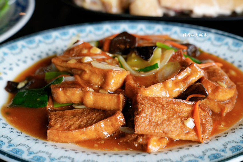 竹子湖山中園野菜餐廳,鮮嫩白斬雞、手工小饅頭,陽明山土雞野菜 竹子湖山中園野菜餐廳,鮮嫩白斬雞、手工小饅頭,陽明山土雞野菜