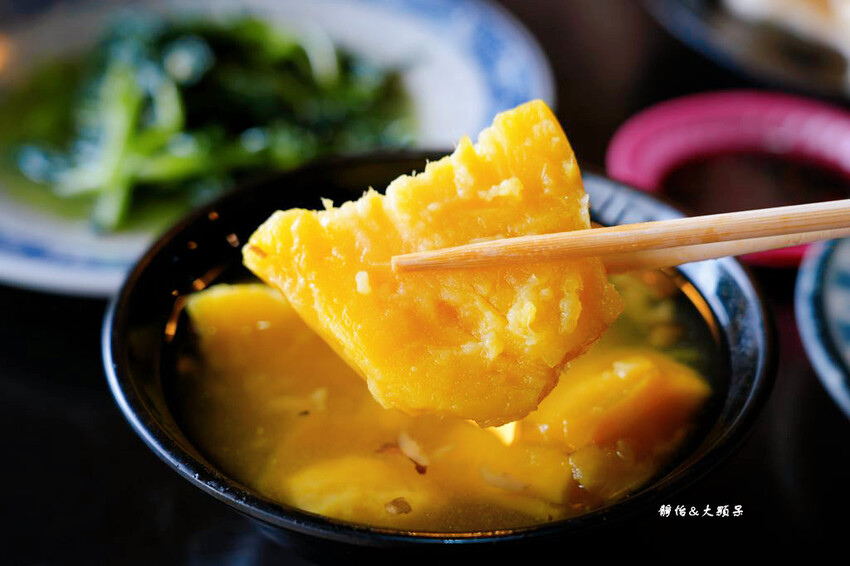 竹子湖山中園野菜餐廳,鮮嫩白斬雞、手工小饅頭,陽明山土雞野菜 竹子湖山中園野菜餐廳,鮮嫩白斬雞、手工小饅頭,陽明山土雞野菜