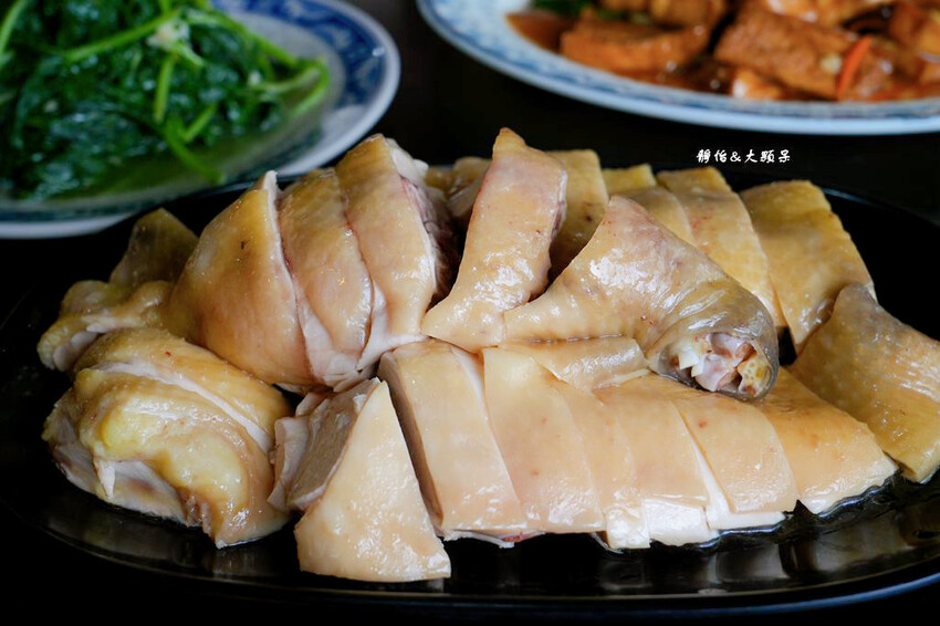 竹子湖山中園野菜餐廳,鮮嫩白斬雞、手工小饅頭,陽明山土雞野菜 竹子湖山中園野菜餐廳,鮮嫩白斬雞、手工小饅頭,陽明山土雞野菜