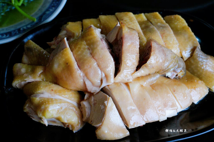 竹子湖山中園野菜餐廳,鮮嫩白斬雞、手工小饅頭,陽明山土雞野菜 竹子湖山中園野菜餐廳,鮮嫩白斬雞、手工小饅頭,陽明山土雞野菜