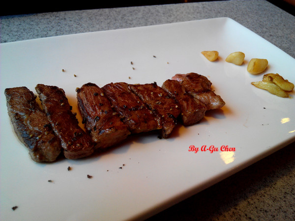 福豆屋(德安店):【臺南Ω東區】福豆屋(德安店)。高CP值的壽喜燒與多種鐵板燒一次吃到飽,還能盡情享用哈根達斯和明治冰品 福豆屋(德安店):【臺南Ω東區】福豆屋(德安店)。高CP值的壽喜燒與多種鐵板燒一次吃到飽,還能盡情享用哈根達斯和明治冰品