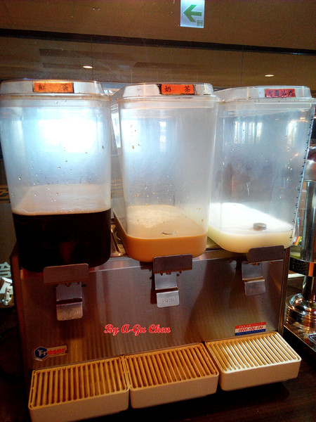 福豆屋(德安店):【臺南Ω東區】福豆屋(德安店)。高CP值的壽喜燒與多種鐵板燒一次吃到飽,還能盡情享用哈根達斯和明治冰品 福豆屋(德安店):【臺南Ω東區】福豆屋(德安店)。高CP值的壽喜燒與多種鐵板燒一次吃到飽,還能盡情享用哈根達斯和明治冰品