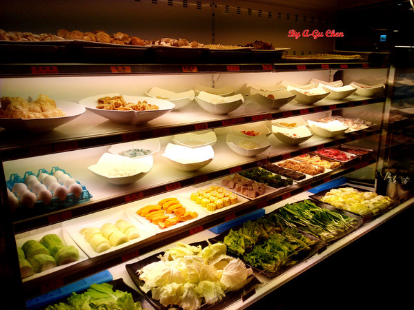 福豆屋(德安店):【臺南Ω東區】福豆屋(德安店)。高CP值的壽喜燒與多種鐵板燒一次吃到飽,還能盡情享用哈根達斯和明治冰品 福豆屋(德安店):【臺南Ω東區】福豆屋(德安店)。高CP值的壽喜燒與多種鐵板燒一次吃到飽,還能盡情享用哈根達斯和明治冰品