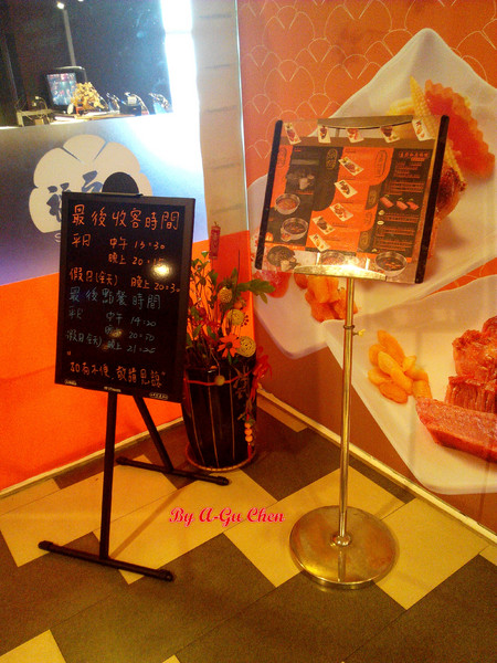 福豆屋(德安店):【臺南Ω東區】福豆屋(德安店)。高CP值的壽喜燒與多種鐵板燒一次吃到飽,還能盡情享用哈根達斯和明治冰品 福豆屋(德安店):【臺南Ω東區】福豆屋(德安店)。高CP值的壽喜燒與多種鐵板燒一次吃到飽,還能盡情享用哈根達斯和明治冰品