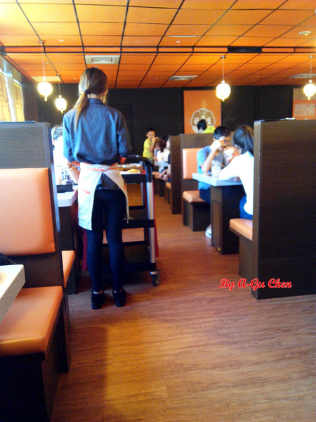 福豆屋(德安店):【臺南Ω東區】福豆屋(德安店)。高CP值的壽喜燒與多種鐵板燒一次吃到飽,還能盡情享用哈根達斯和明治冰品 福豆屋(德安店):【臺南Ω東區】福豆屋(德安店)。高CP值的壽喜燒與多種鐵板燒一次吃到飽,還能盡情享用哈根達斯和明治冰品