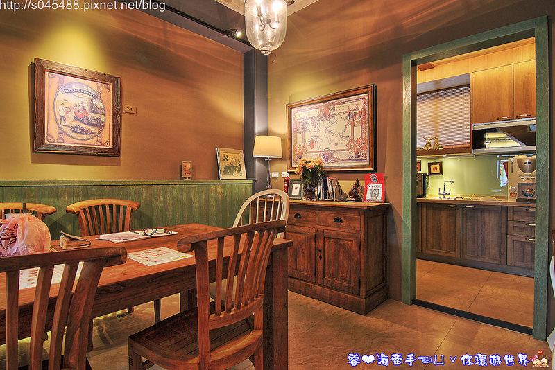 【花蓮▍住宿】愛丁堡民宿♥花蓮市中心旁~復古歐式傢俱、另類的慵懶風情，讓人連流忘返~