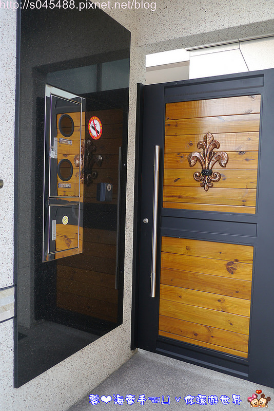 【花蓮▍住宿】愛丁堡民宿♥花蓮市中心旁~復古歐式傢俱、另類的慵懶風情，讓人連流忘返~