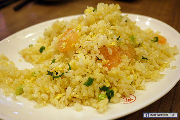 台北美食【麻膳堂威秀店】香麻辣會上癮。信義區麵食館。餃子。炒飯。人氣小吃