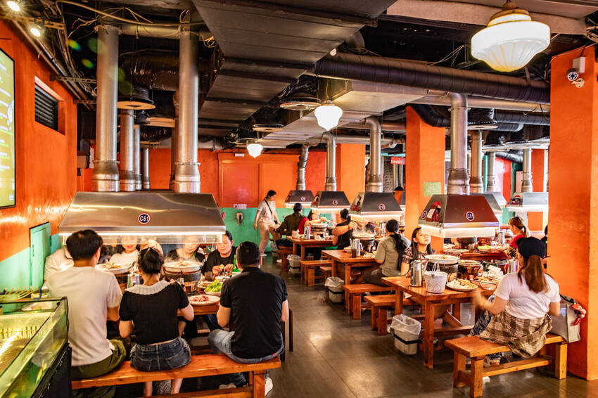 桃園市中壢區大象泰式美食館 泰式燒烤吃到飽｜竟然還有流水蝦！連泰國人都掛保證好吃！最道地的泰式炭火燒肉吃到飽