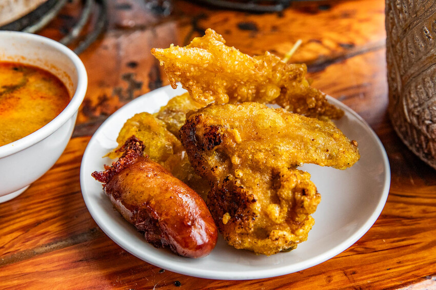 桃園市中壢區大象泰式美食館 泰式燒烤吃到飽｜竟然還有流水蝦！連泰國人都掛保證好吃！最道地的泰式炭火燒肉吃到飽