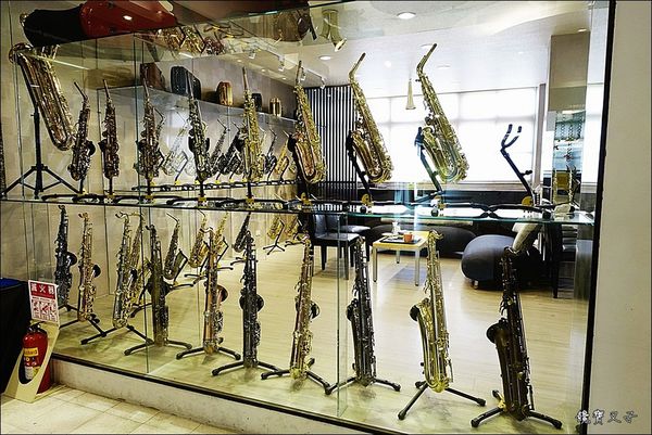 張連昌薩克斯風館 (19).JPG