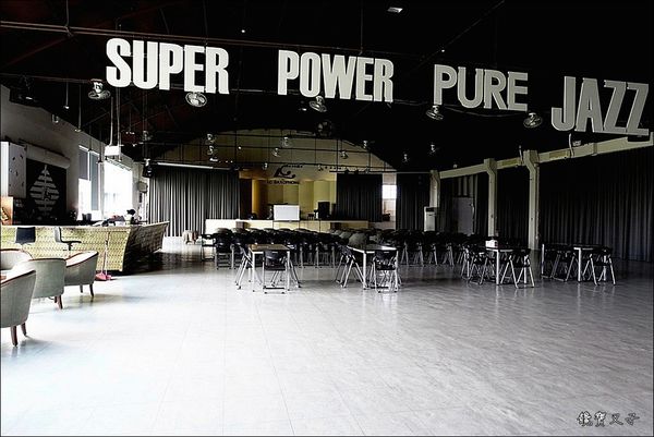 張連昌薩克斯風館 (26).JPG