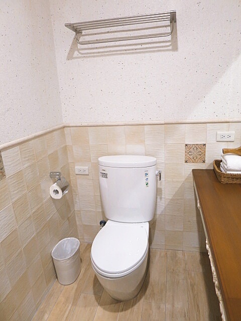 2020-09-09-16-24-00-929