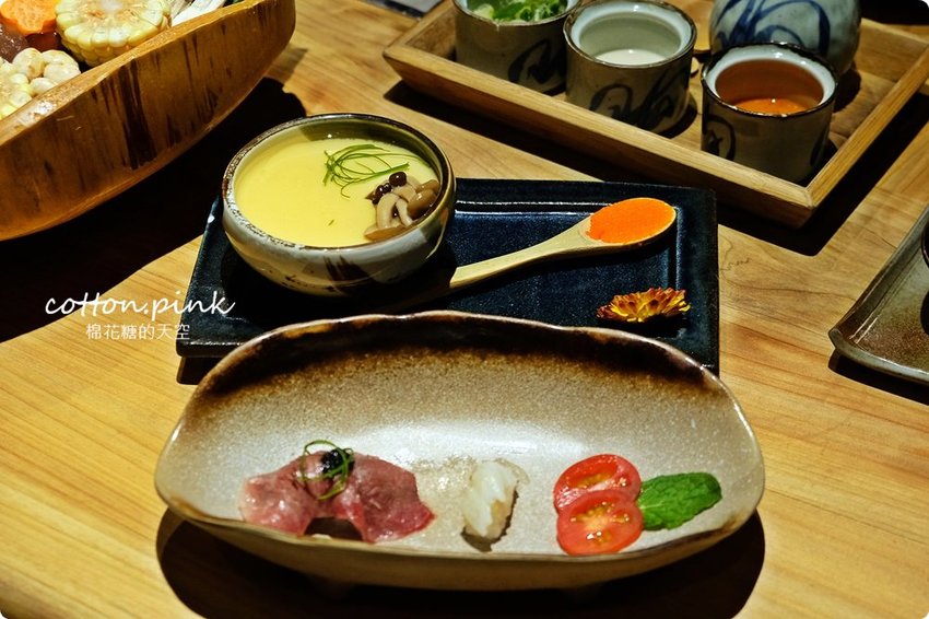 台中和牛推薦-暮藏和牛鍋物～桌邊服務火鍋享受的極致！活海鮮也大推～飯後還有驚喜美味！