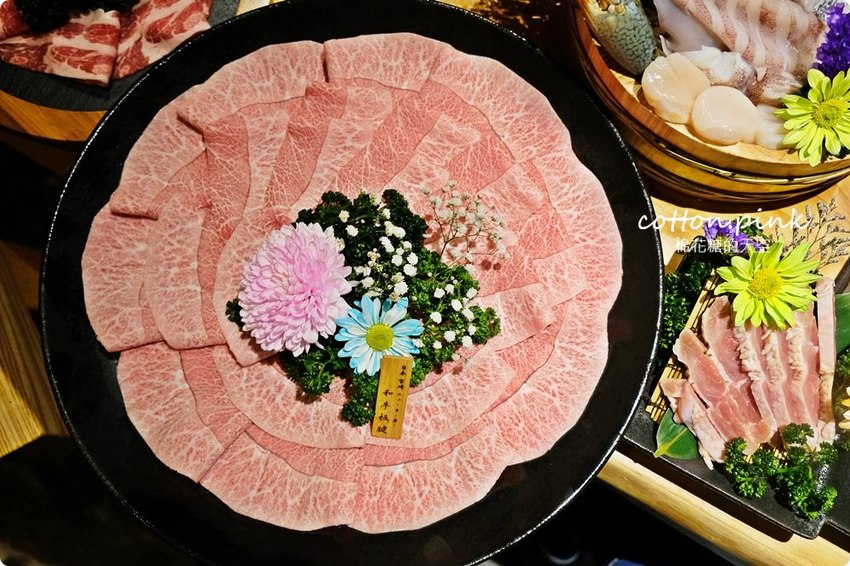 台中和牛推薦-暮藏和牛鍋物～桌邊服務火鍋享受的極致！活海鮮也大推～飯後還有驚喜美味！