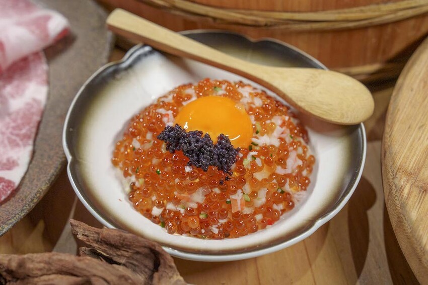 台中市西區台中火鍋 暮藏和牛鍋物｜食物跟服務都是帝王級的頂級鍋物!!!