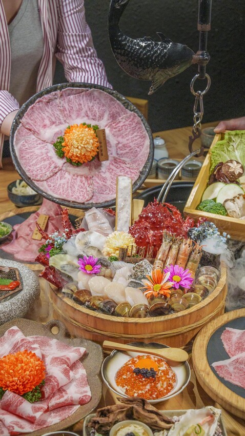 台中市西區台中火鍋 暮藏和牛鍋物｜食物跟服務都是帝王級的頂級鍋物!!!