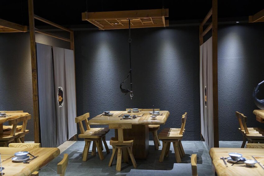 台中市西區台中火鍋 暮藏和牛鍋物｜食物跟服務都是帝王級的頂級鍋物!!!