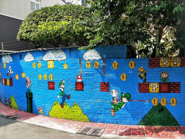 台中動漫彩繪巷:【台中市景點】動漫彩繪巷~卡通主角的大集合