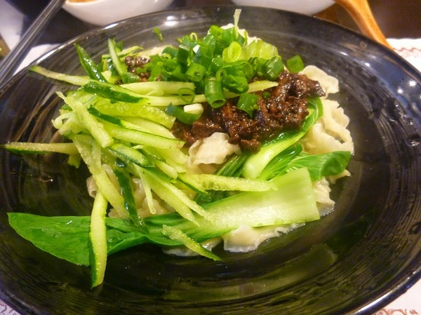 成忠樓蘭州牛肉拉麵：【新竹/口碑劵】正統蘭州拉麵在台灣，溫暖美食.地方美味與老眷村的人情味－成忠樓蘭州牛肉拉麵