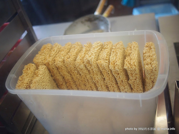 黑輪國小:【食記】嘉義懷舊時光-黑輪國小關東煮專賣&福利社@東區文化路夜市 : 走入時光隧道!古早美味輕鬆嚐 黑輪國小:【食記】嘉義懷舊時光-黑輪國小關東煮專賣&福利社@東區文化路夜市 : 走入時光隧道!古早美味輕鬆嚐