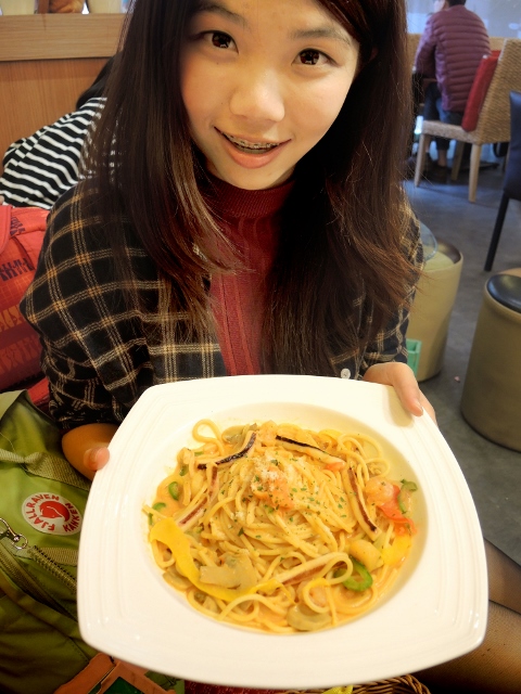 新北新莊) 荷亞輕食館-  一起讓肚子~荷亞~吧 !