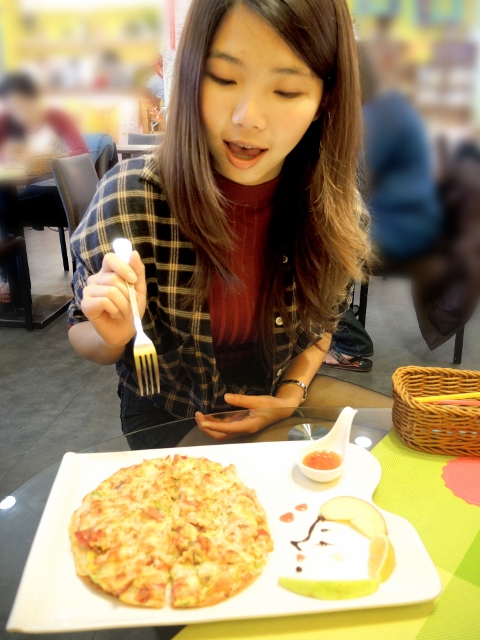 新北新莊) 荷亞輕食館-  一起讓肚子~荷亞~吧 !