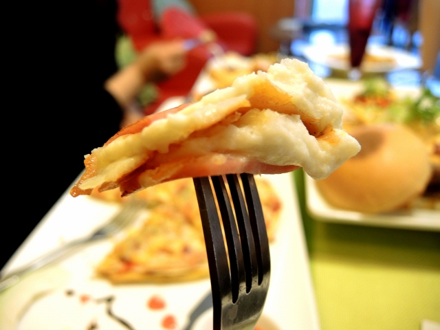 新北新莊) 荷亞輕食館-  一起讓肚子~荷亞~吧 !