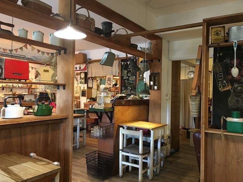 【新北｜頂溪站】A day 日日村＿永和仁愛公園文青復古食堂＿噴汁唐揚炸雞讓人情不自禁的吮指回味