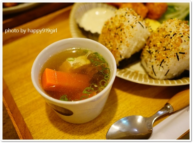 [新北永和]仁愛公園旁人氣食堂。日式雜貨鄉村風★A day日日村