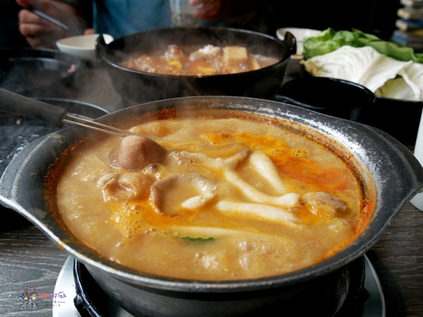 村民食堂, 桃園火鍋, 桃園美食, 海月鍋物, 火鍋, 藝文特區美食