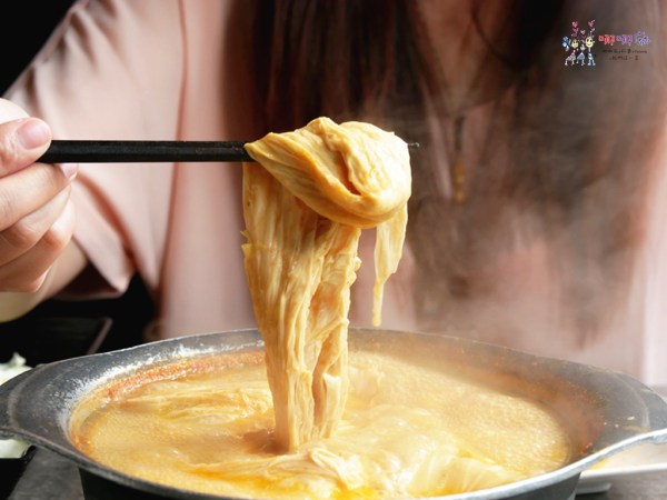 村民食堂, 桃園火鍋, 桃園美食, 海月鍋物, 火鍋, 藝文特區美食